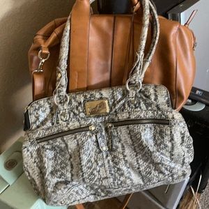 Brand-new purse 👜 never been worn